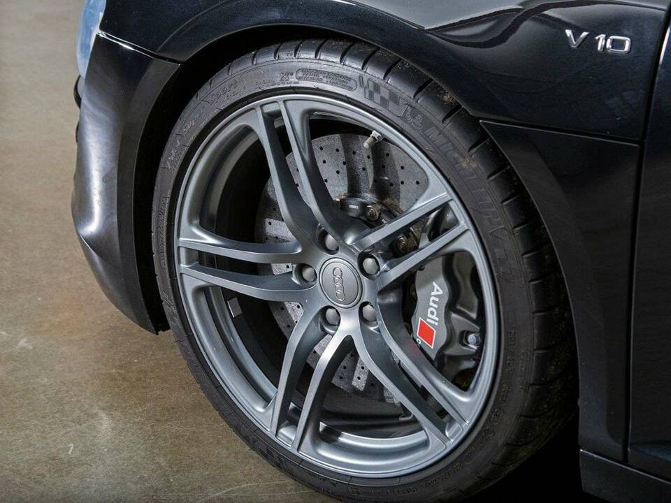 Bild 14/24 von Audi R8 V10 Spyder (2010)