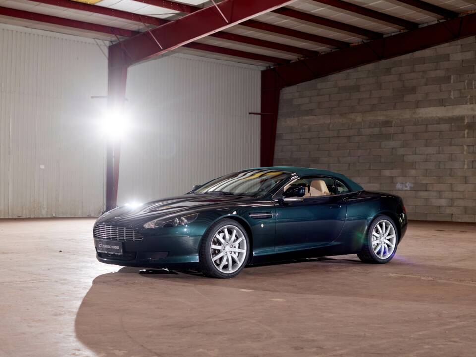 Bild 36/52 von Aston Martin DB 9 Volante (2006)