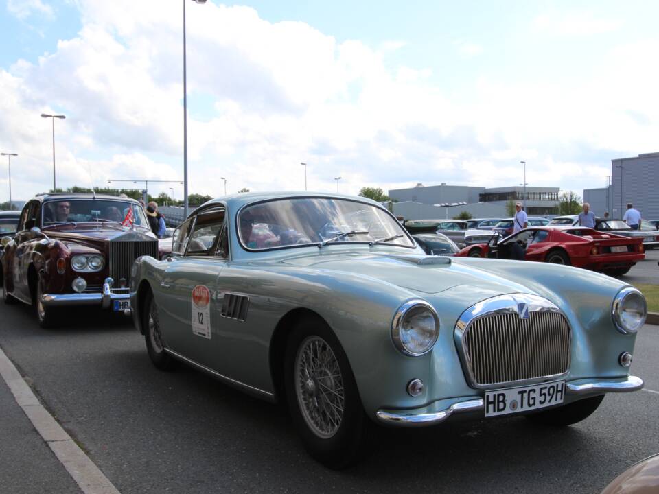Image 16/36 of Talbot-Lago 2500 Coupé T14 LS (1962)