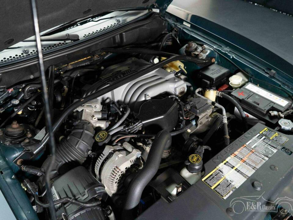 Image 19/19 of Ford Mustang GT (1994)