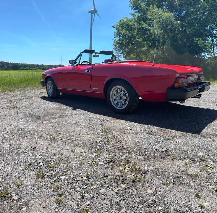 Afbeelding 25/100 van FIAT 124 Pininfarina Spidereuropa (1982)