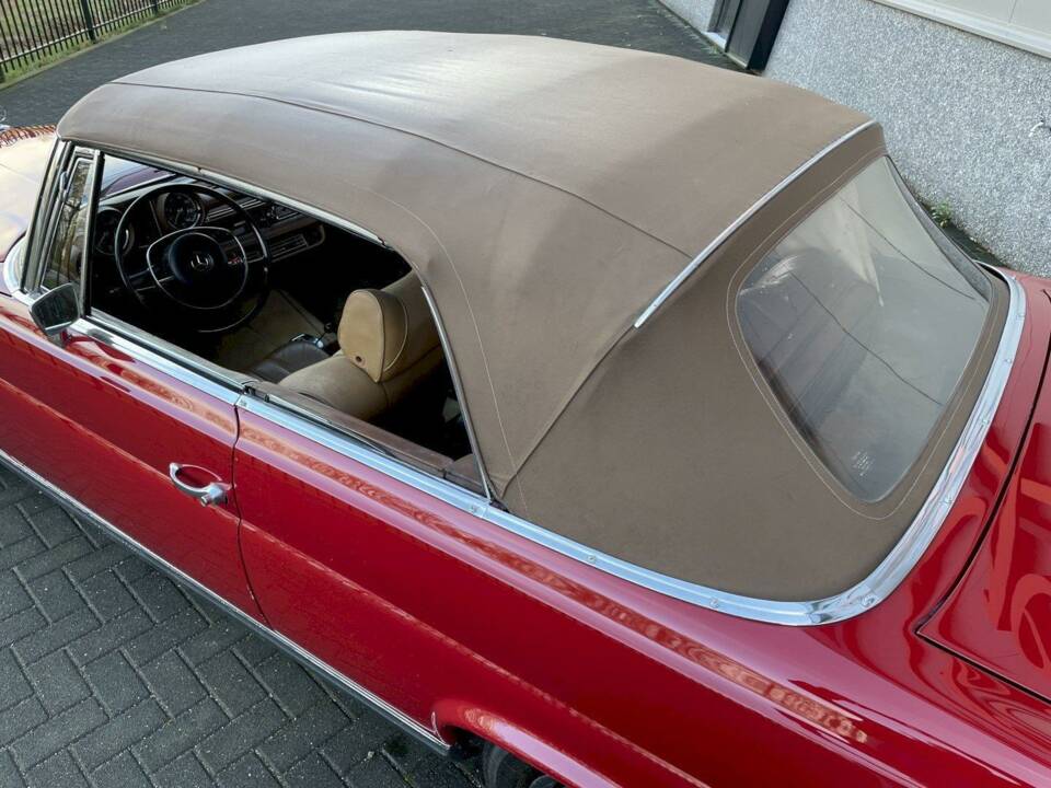 Bild 11/36 von Mercedes-Benz 280 SE (1969)