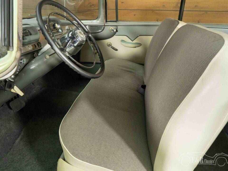 Image 13/19 of Hudson Hornet Custom (1956)