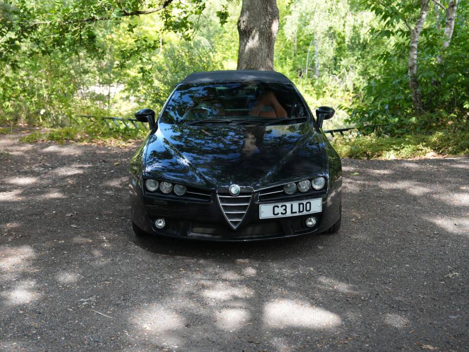 Bild 25/50 von Alfa Romeo Spider 3.2 V6 (2008)