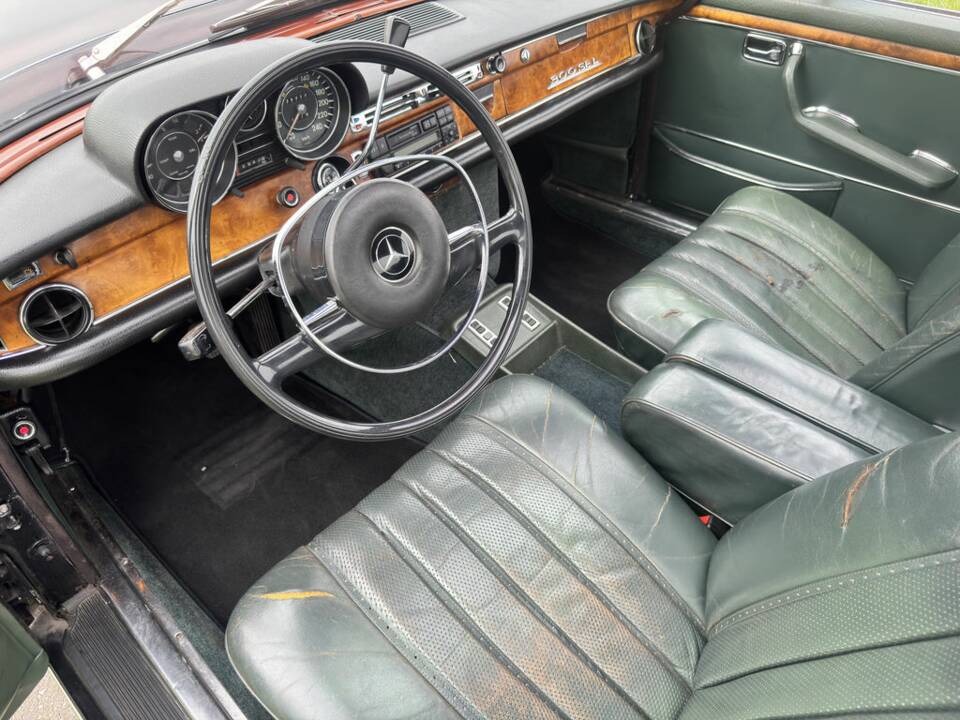 Image 2/8 of Mercedes-Benz 300 SEL 3.5 (1970)