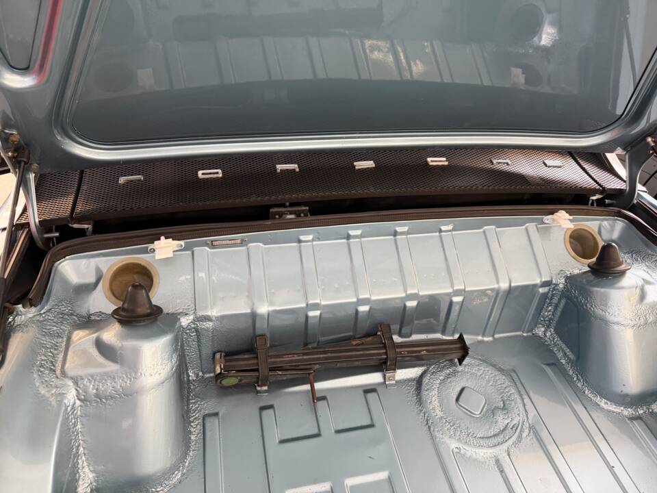 Image 39/60 of Porsche 914/4  2.0 (1974)