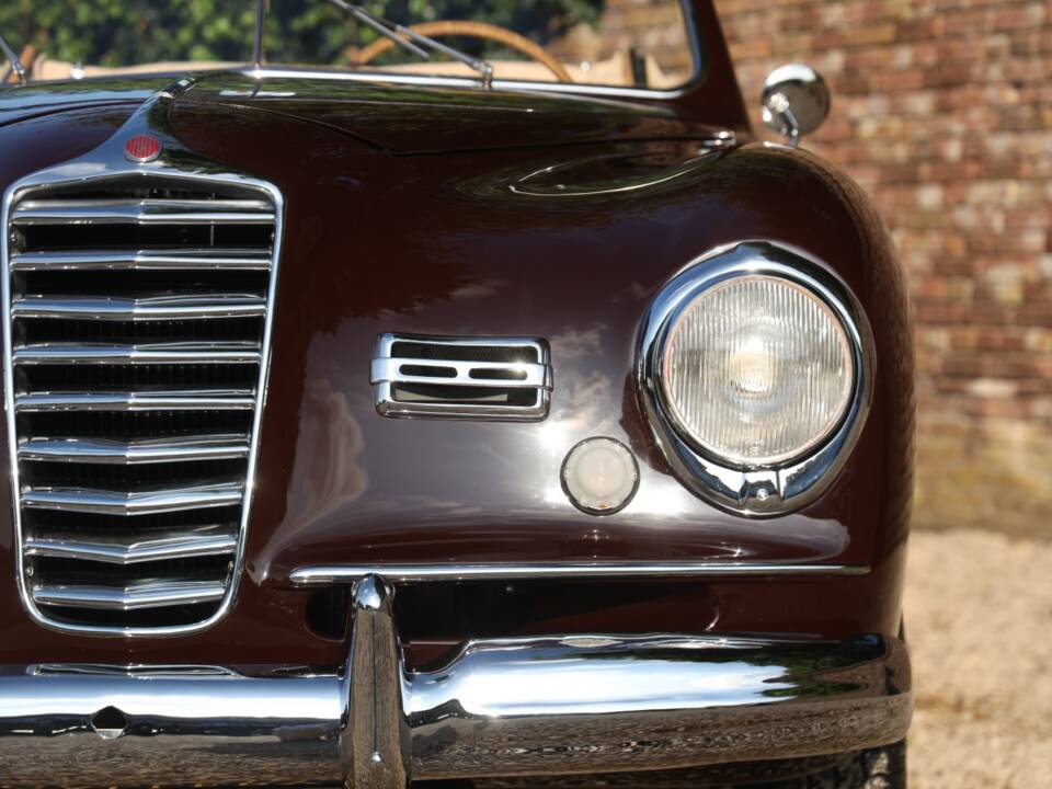 Bild 14/50 von FIAT 1500 D (1949)