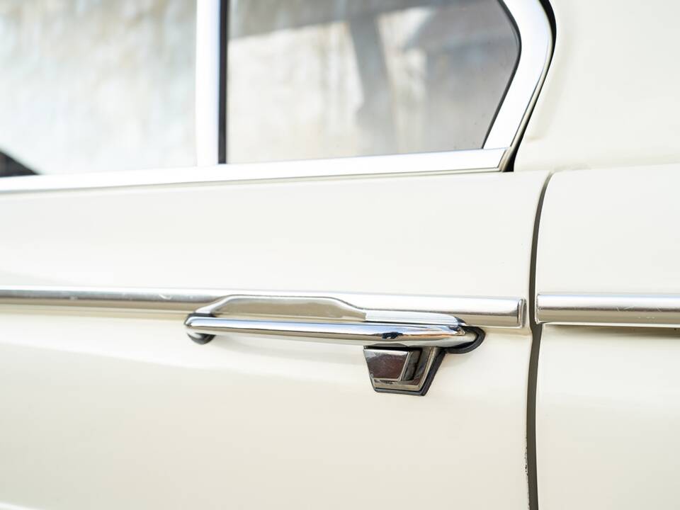 Bild 24/67 von BMW 1800 (1970)