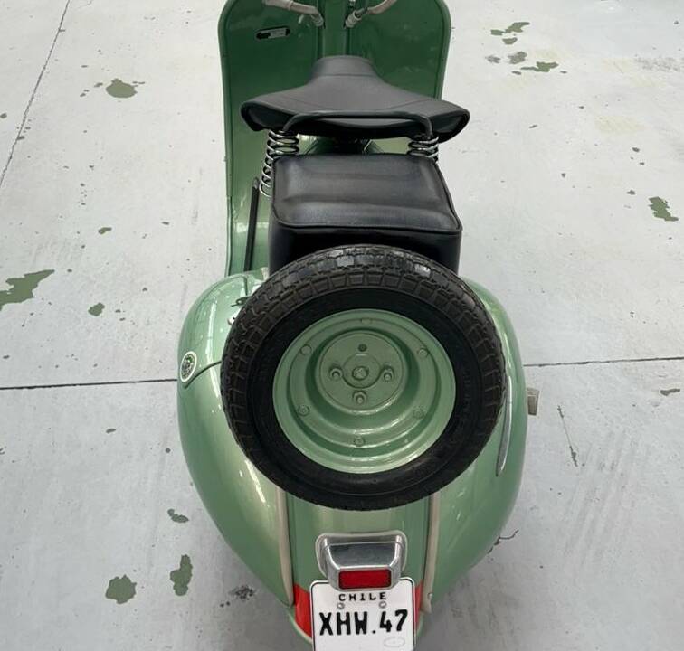 Bild 4/51 von Piaggio Vespa 125 (1956)