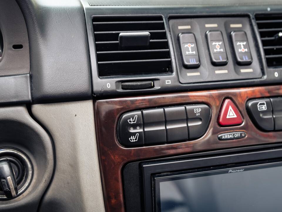 Bild 20/32 von Mercedes-Benz G 400 CDI (lang) (2005)