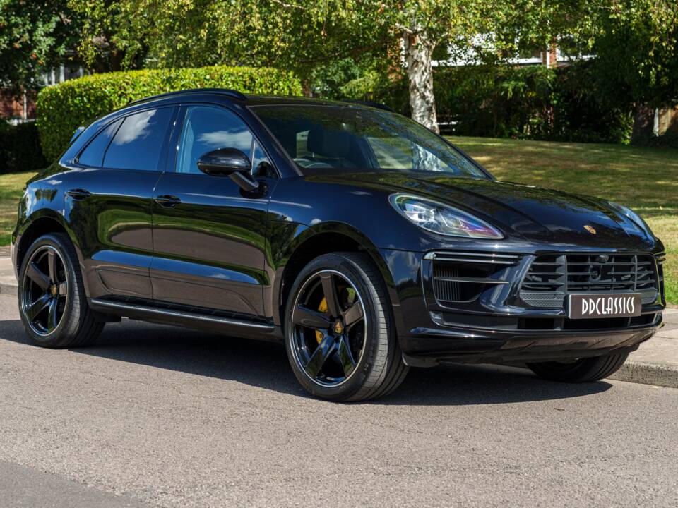 Bild 2/28 von Porsche Macan S (2020)