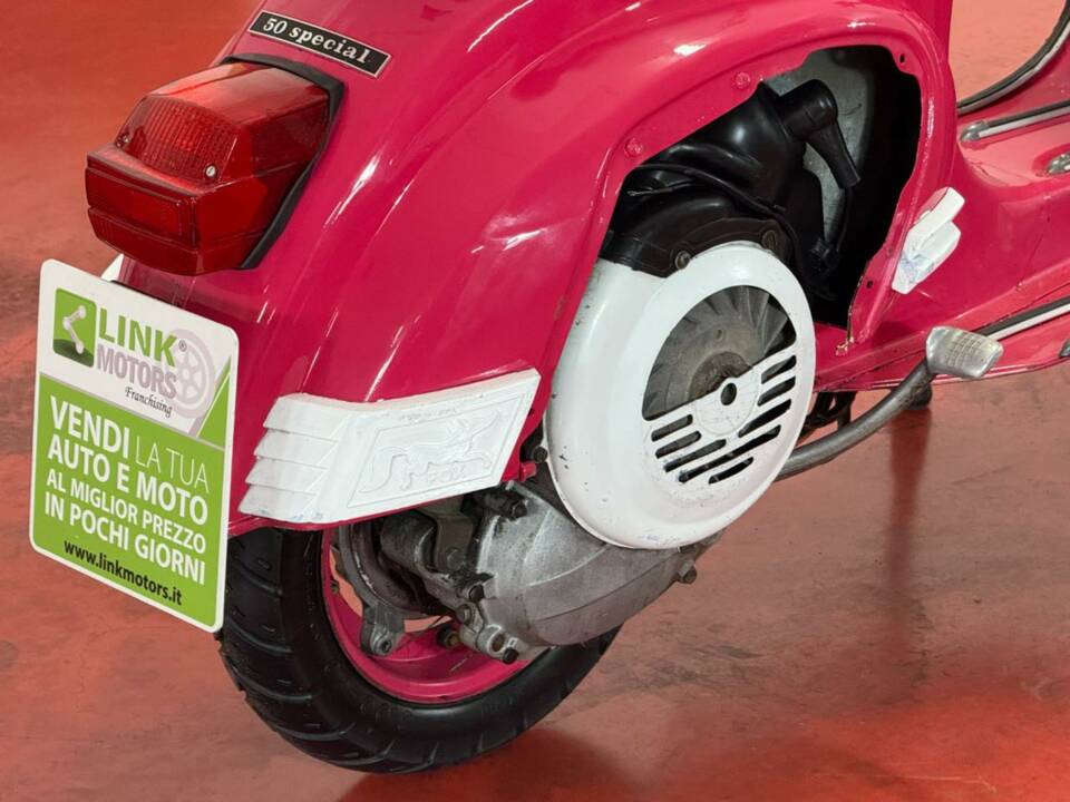 Immagine 18/26 di Piaggio Vespa 50 N Special (1980)