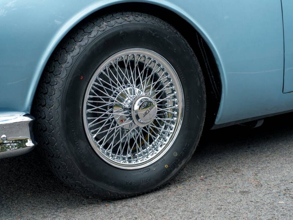 Imagen 10/25 de Jaguar Mk II 3.8 (1967)