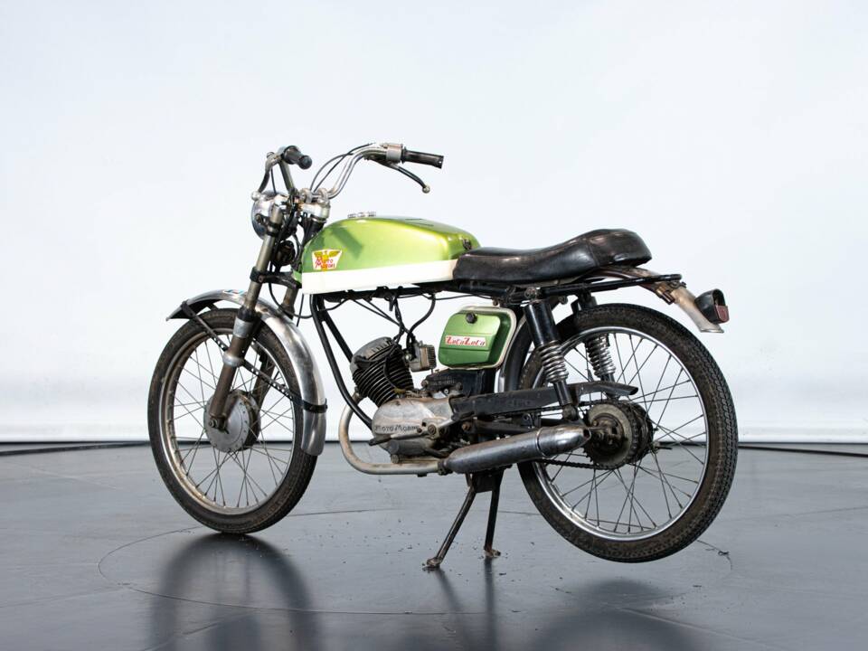 Image 8/41 of Moto Morini Corsarino ZZ (1972)
