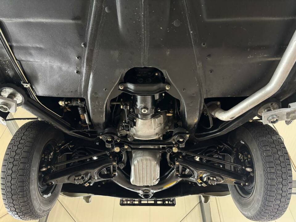 Image 26/26 of Mercedes-Benz 190 SL (1962)