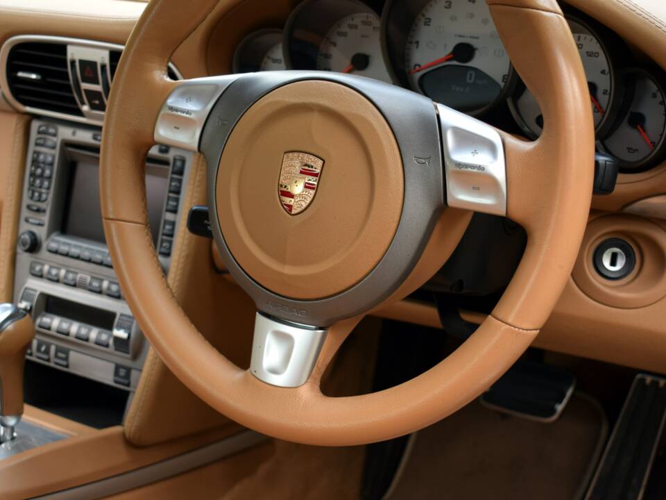 Afbeelding 26/50 van Porsche 911 Carrera S (2006)