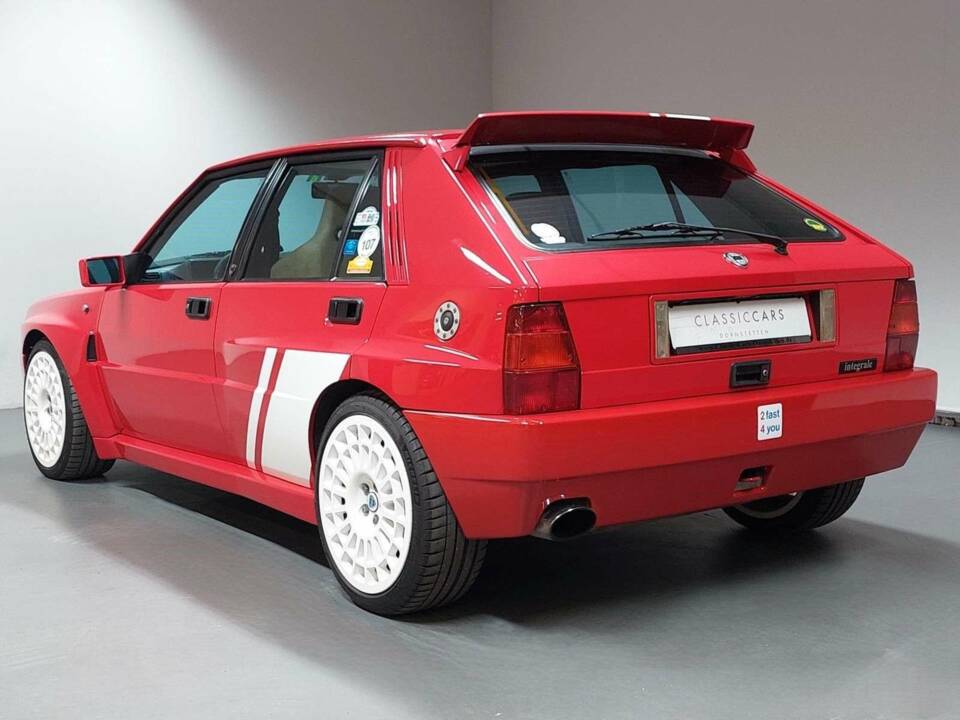 Image 7/15 of Lancia Delta HF Integrale Evoluzione II (1994)