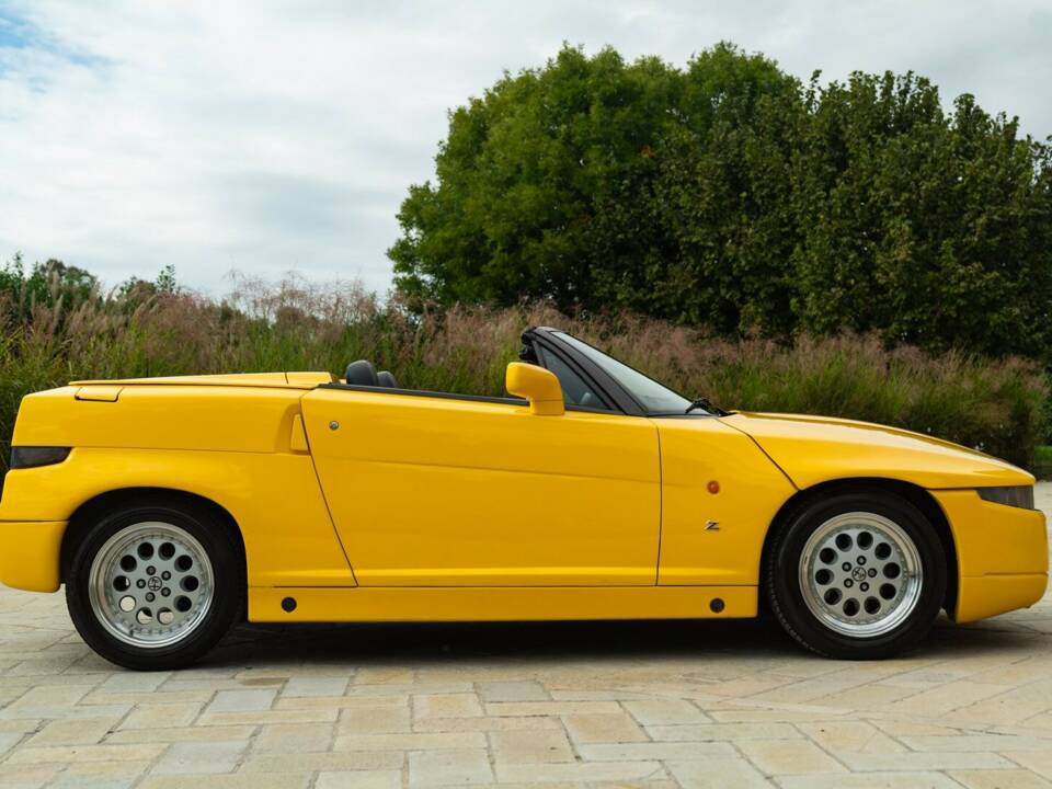 Image 14/50 de Alfa Romeo RZ (1994)