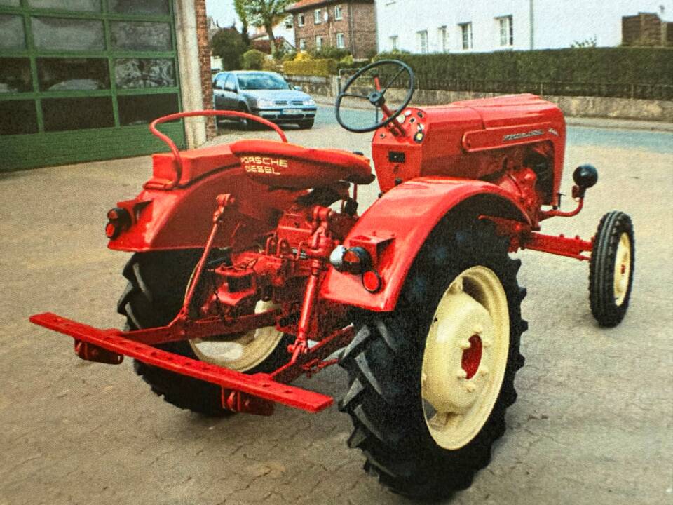 Bild 6/8 von Porsche-Diesel Junior L (1959)