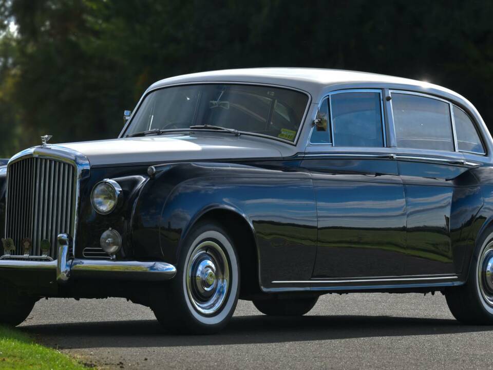 Afbeelding 6/50 van Bentley S 1 (1958)