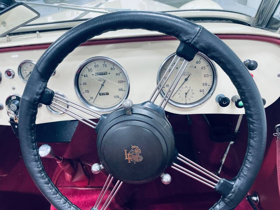 Image 12/17 de Lea-Francis 2,5 Litre (1950)