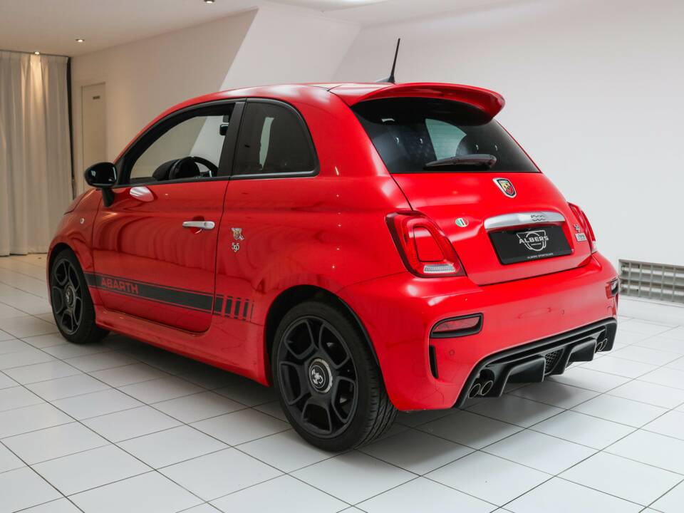 Imagen 3/13 de Abarth 595 1.4 Turbo T-Jet Pista (2018)