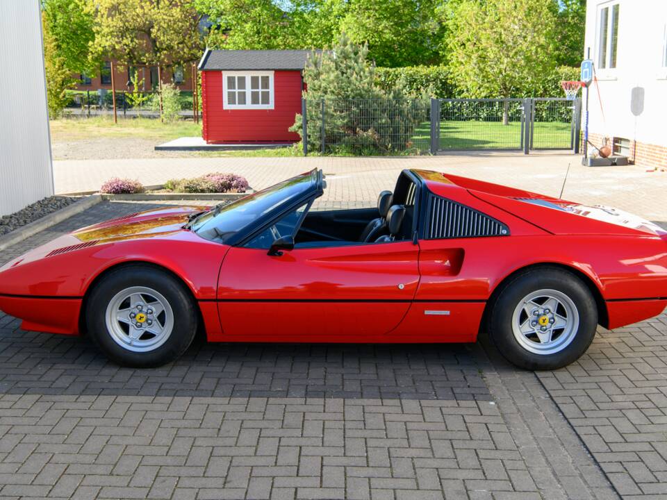 Bild 42/45 von Ferrari 308 GTSi (US) (1980)