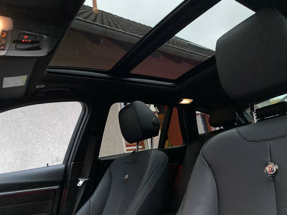 Image 14/16 of ALPINA D3 Biturbo Touring Allrad (2017)