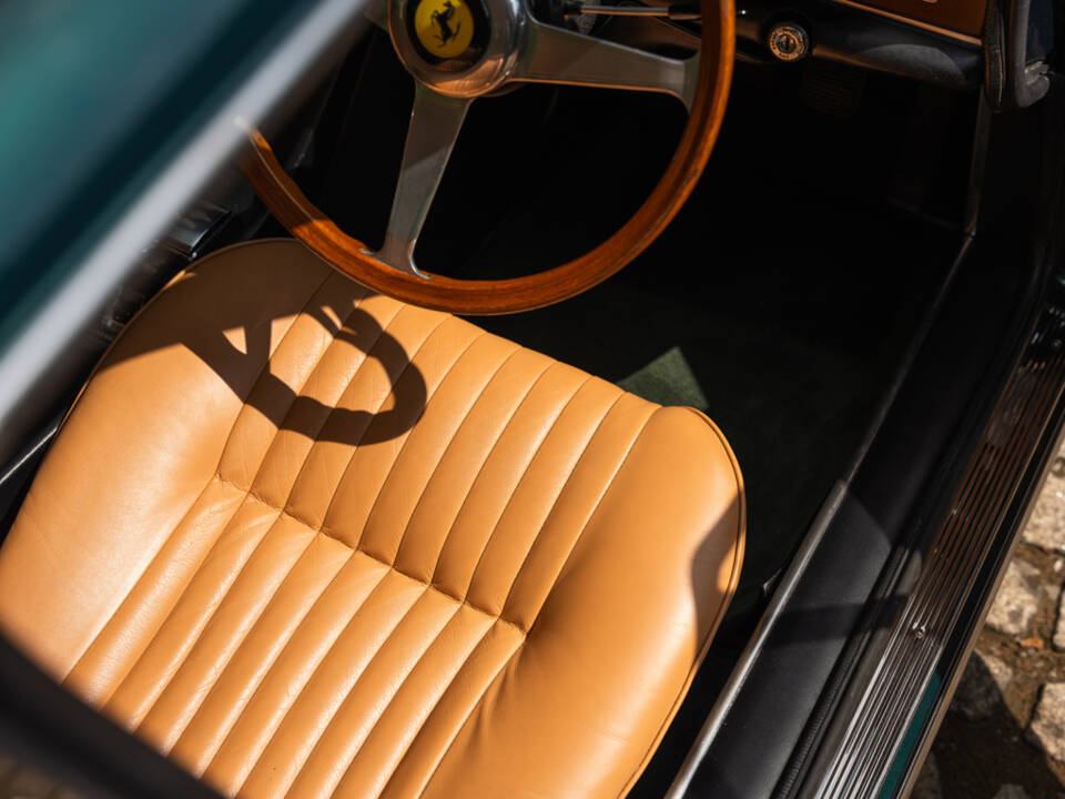 Immagine 14/50 di Ferrari 365 GTC (1969)