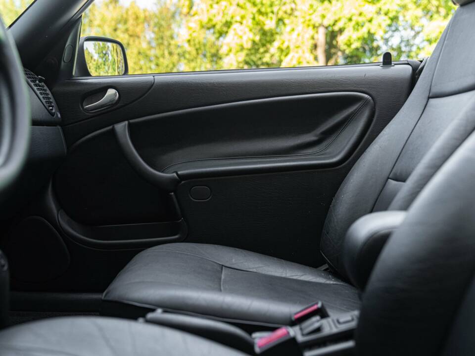 Bild 41/50 von Saab 900 2.0i (1997)