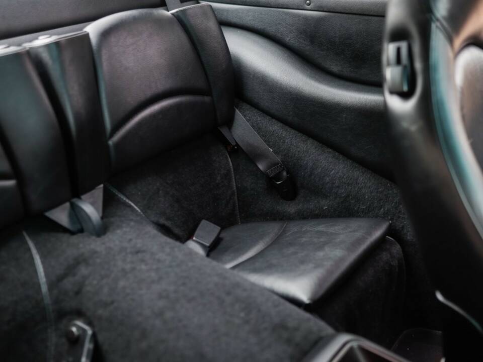 Bild 14/19 von Porsche 911 Carrera 4 (1996)