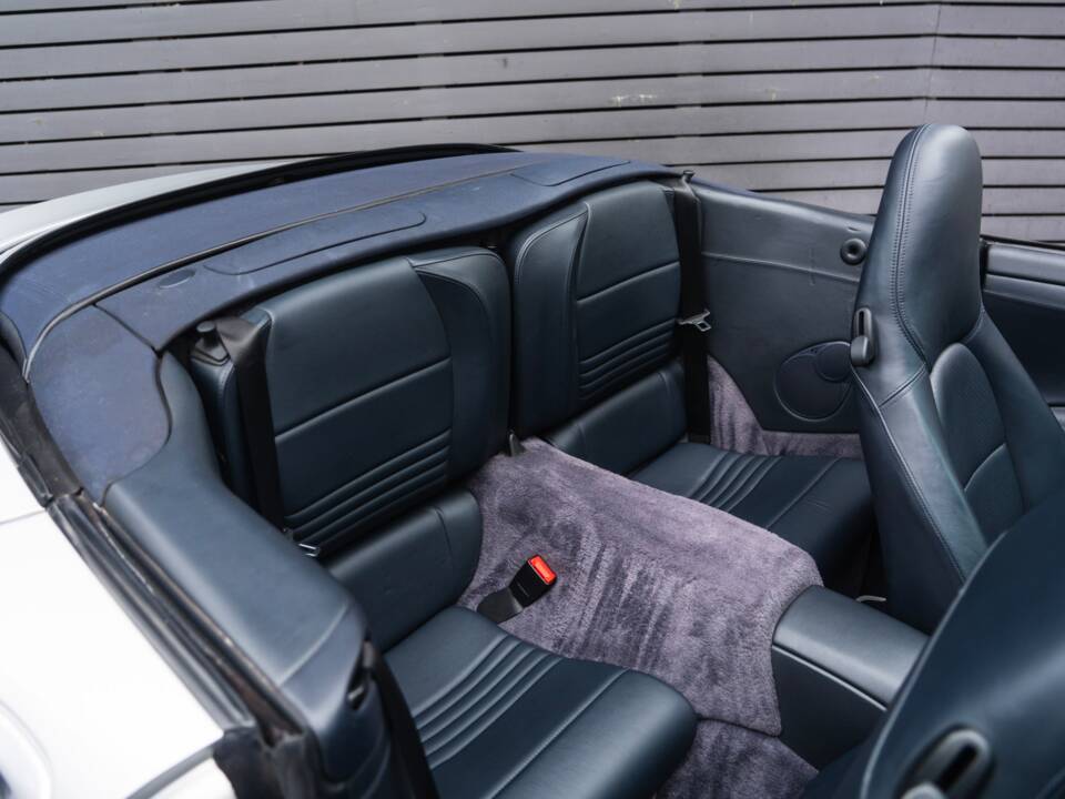 Bild 36/46 von Porsche 911 Turbo (2003)