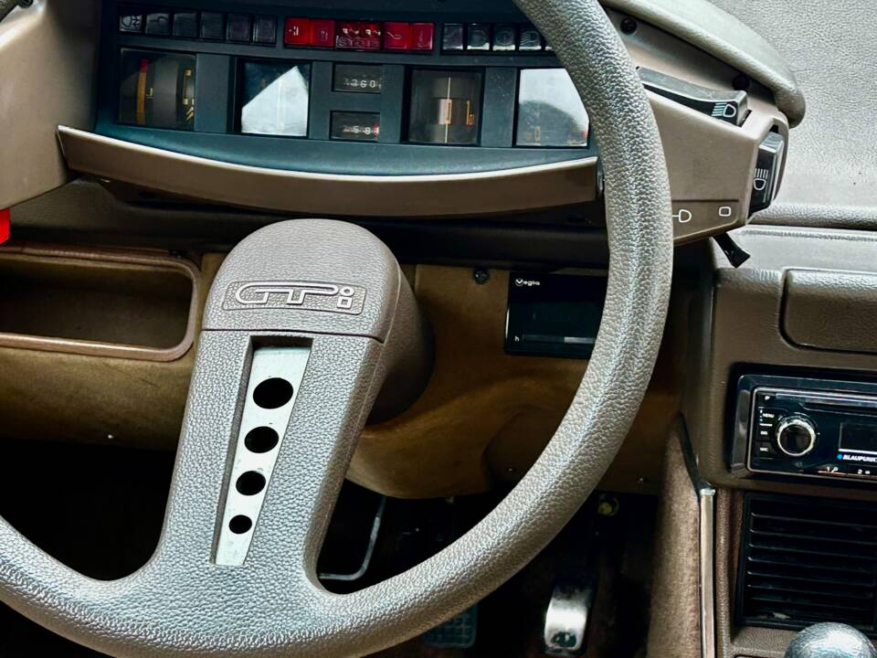 Image 7/13 of Citroën CX 25 GTI Turbo (1985)
