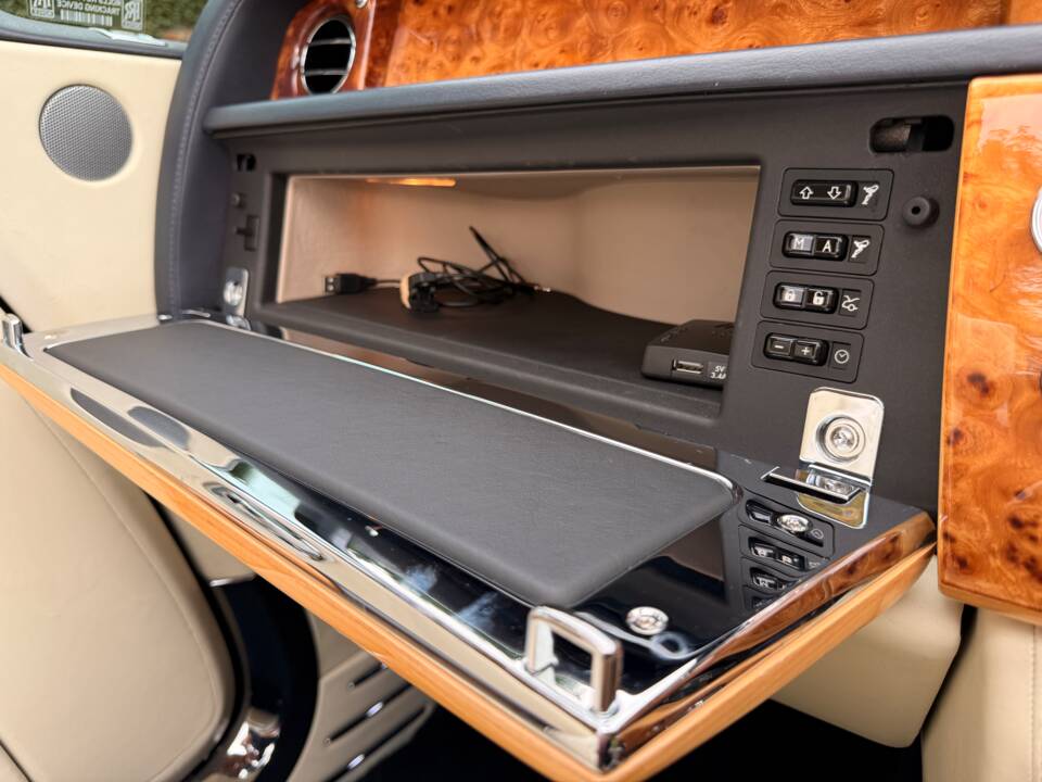 Afbeelding 28/40 van Rolls-Royce Phantom DHC (2008)