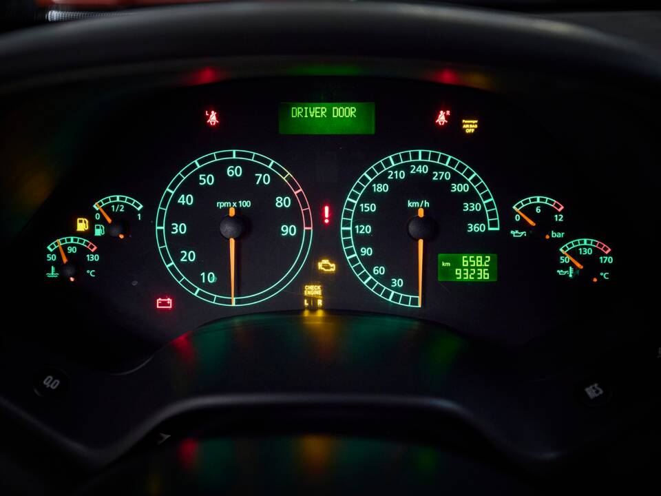 Image 98/99 of Lamborghini Murciélago (2003)