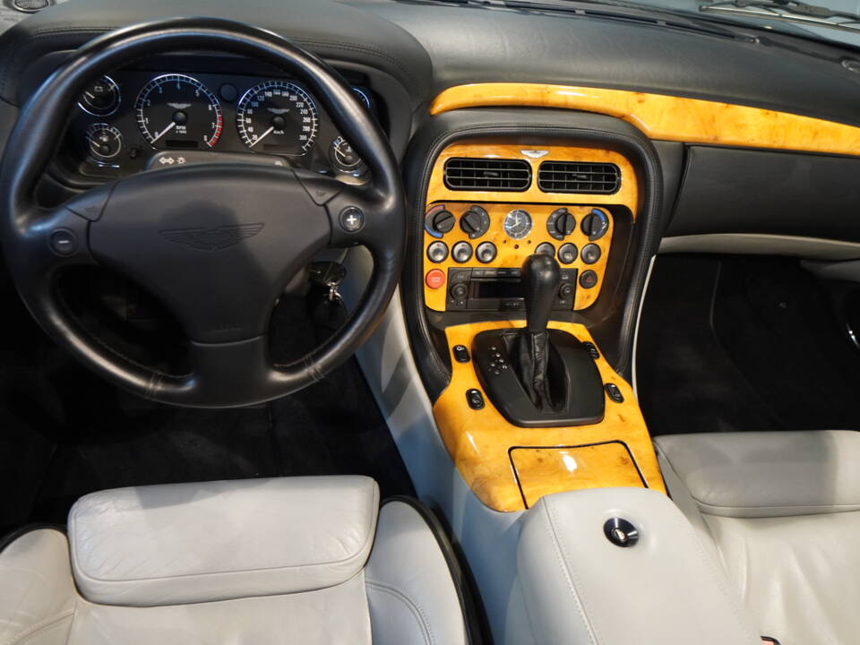 Bild 6/20 von Aston Martin DB 7 Vantage (2003)