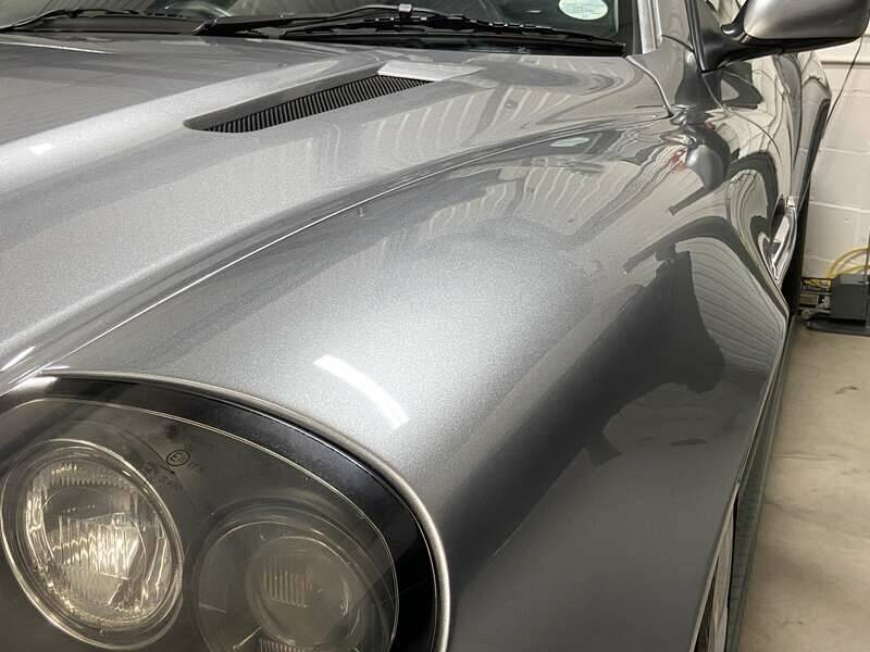 Image 11/50 of Aston Martin V12 Vanquish (2003)