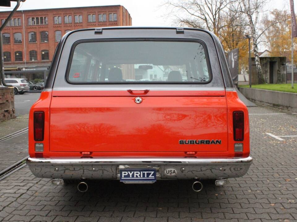 Immagine 27/30 di Chevrolet Suburban (1970)