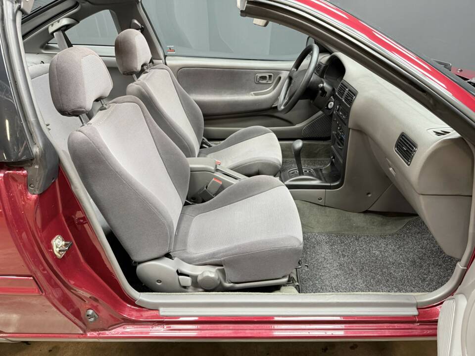 Image 42/50 of Nissan 100 NX (1994)