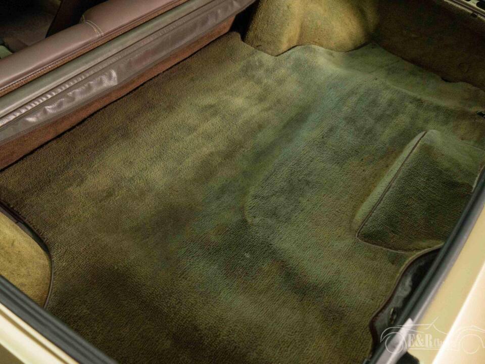 Image 6/19 of Porsche 924 (1983)
