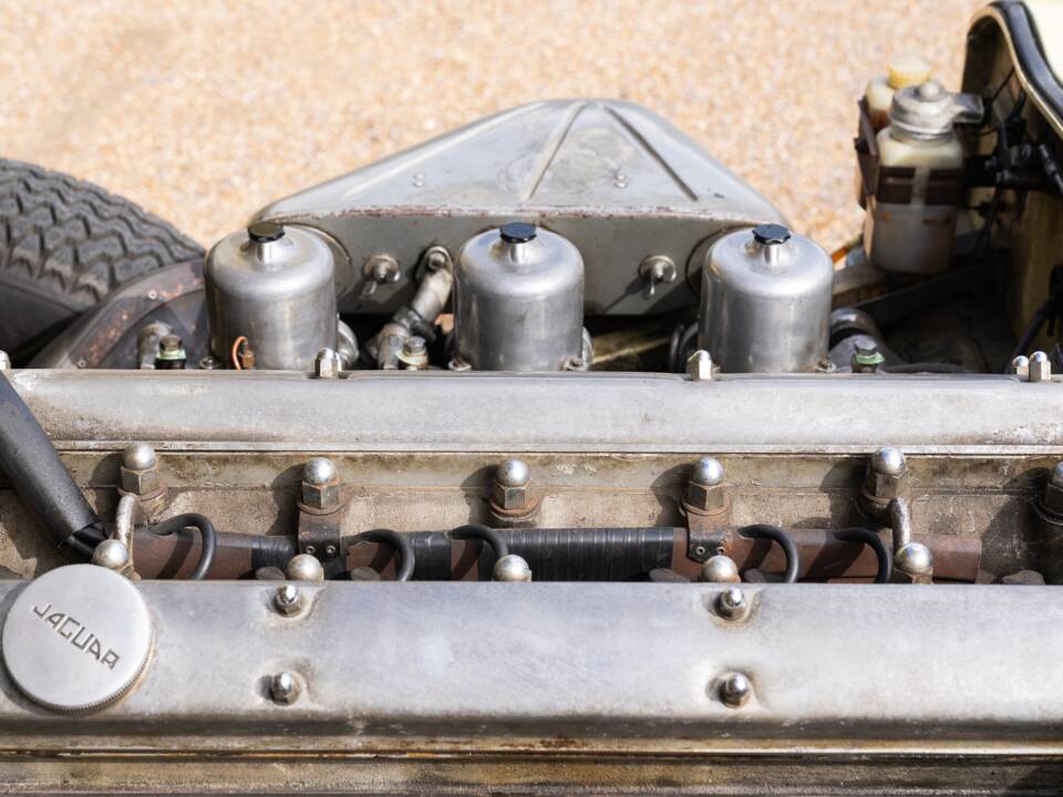 Image 5/40 de Jaguar Type E 4.2 (1966)