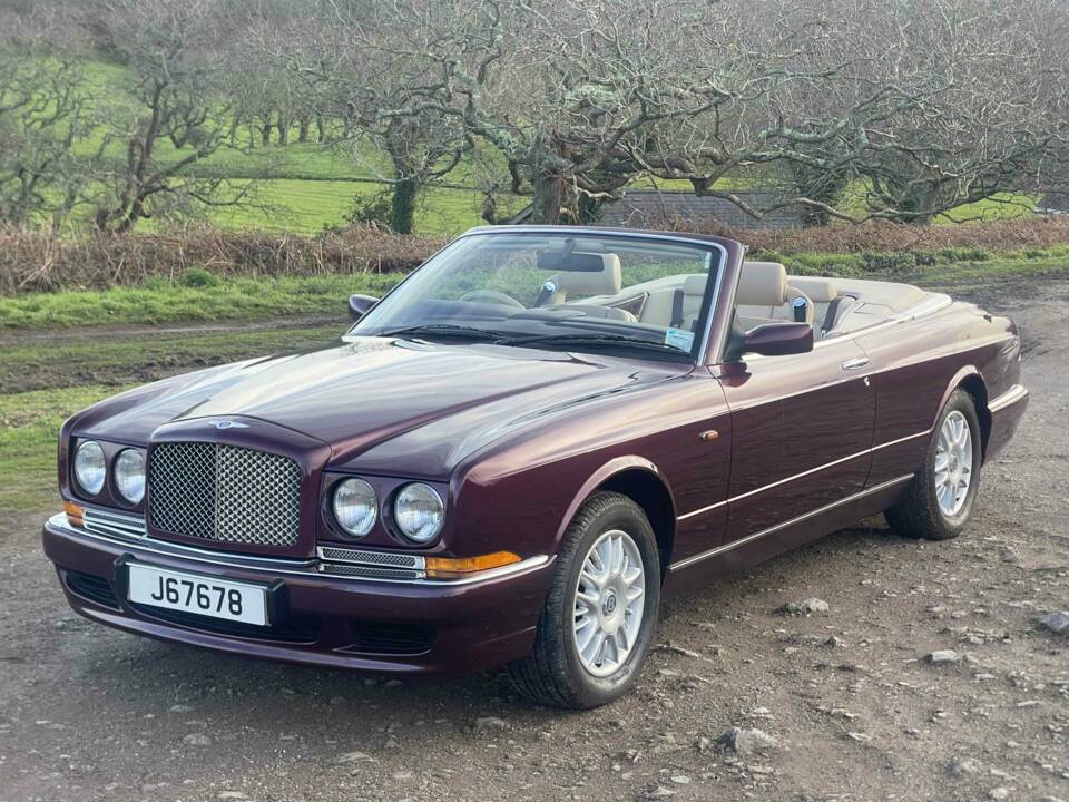 Imagen 1/11 de Bentley Azure (1997)