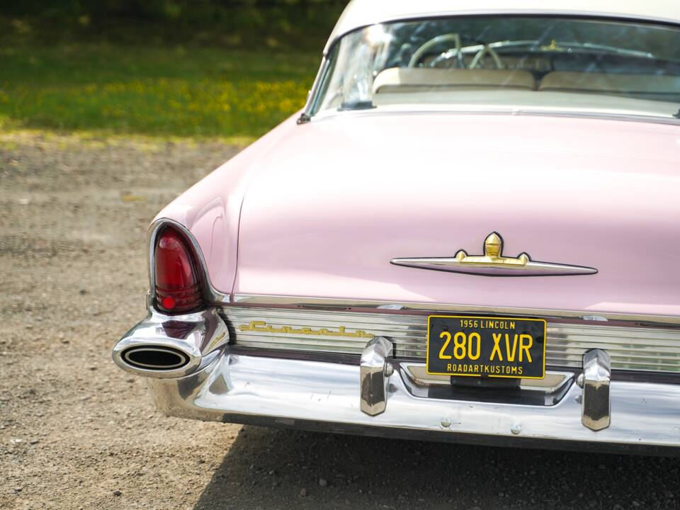 Image 32/50 de Lincoln Premiere Hardtop Coupé (1956)