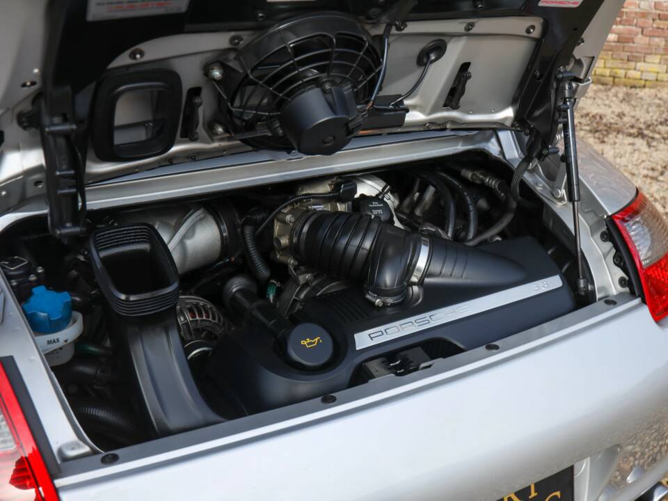 Image 4/50 of Porsche 911 Carrera S (2004)