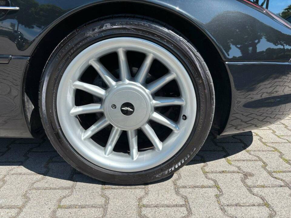Bild 12/19 von Aston Martin DB 7 Volante (1998)