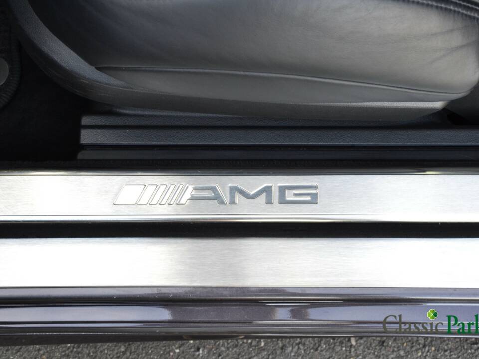 Immagine 27/50 di Mercedes-Benz CL 63 AMG (2007)
