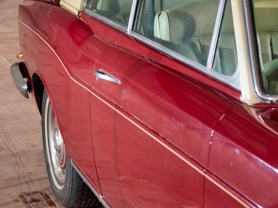 Image 25/62 of Rolls-Royce Silver Shadow I (1969)