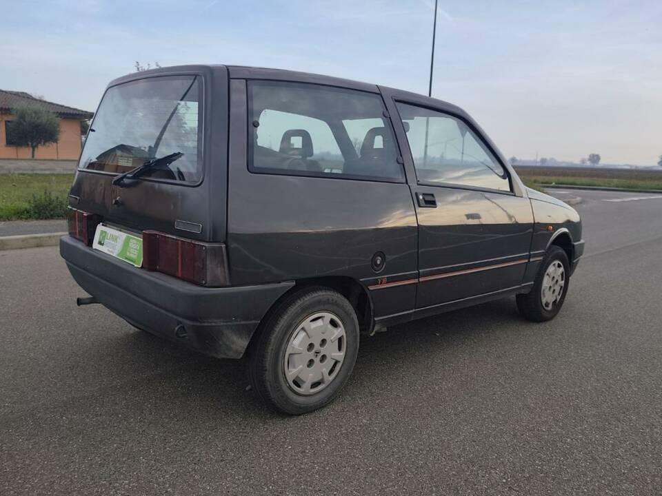 Bild 6/14 von Lancia Y10 LX I.E. (1990)