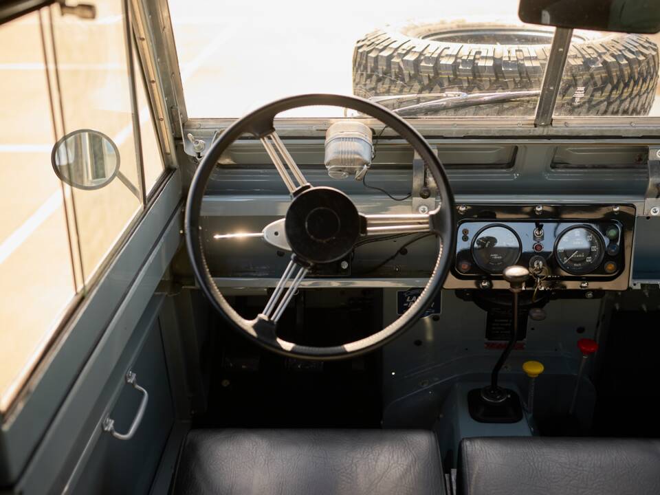 Immagine 30/66 di Land Rover 88 (1963)