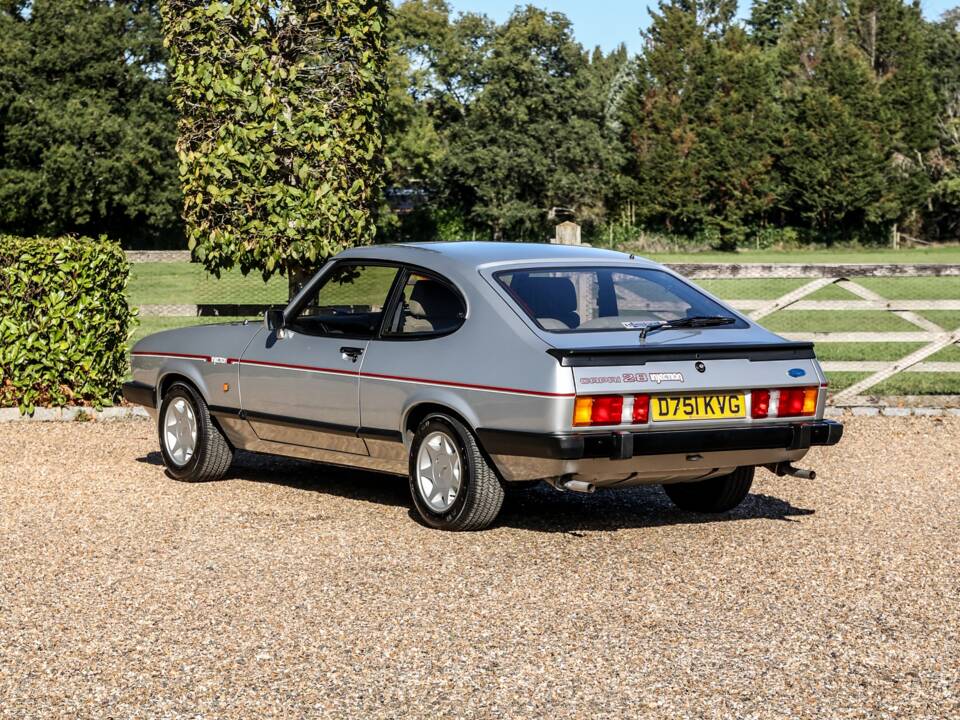 Image 11/50 of Ford Capri 2,8i (1987)
